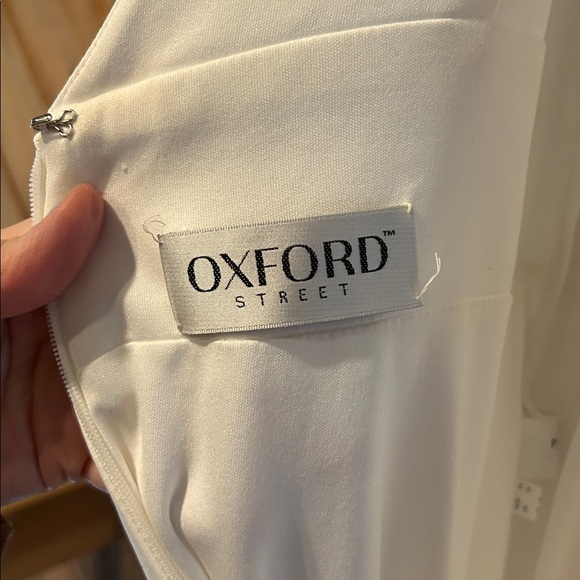 Oxford Street deep V pure white A line wedding dress NWT - Picture 11 of 12